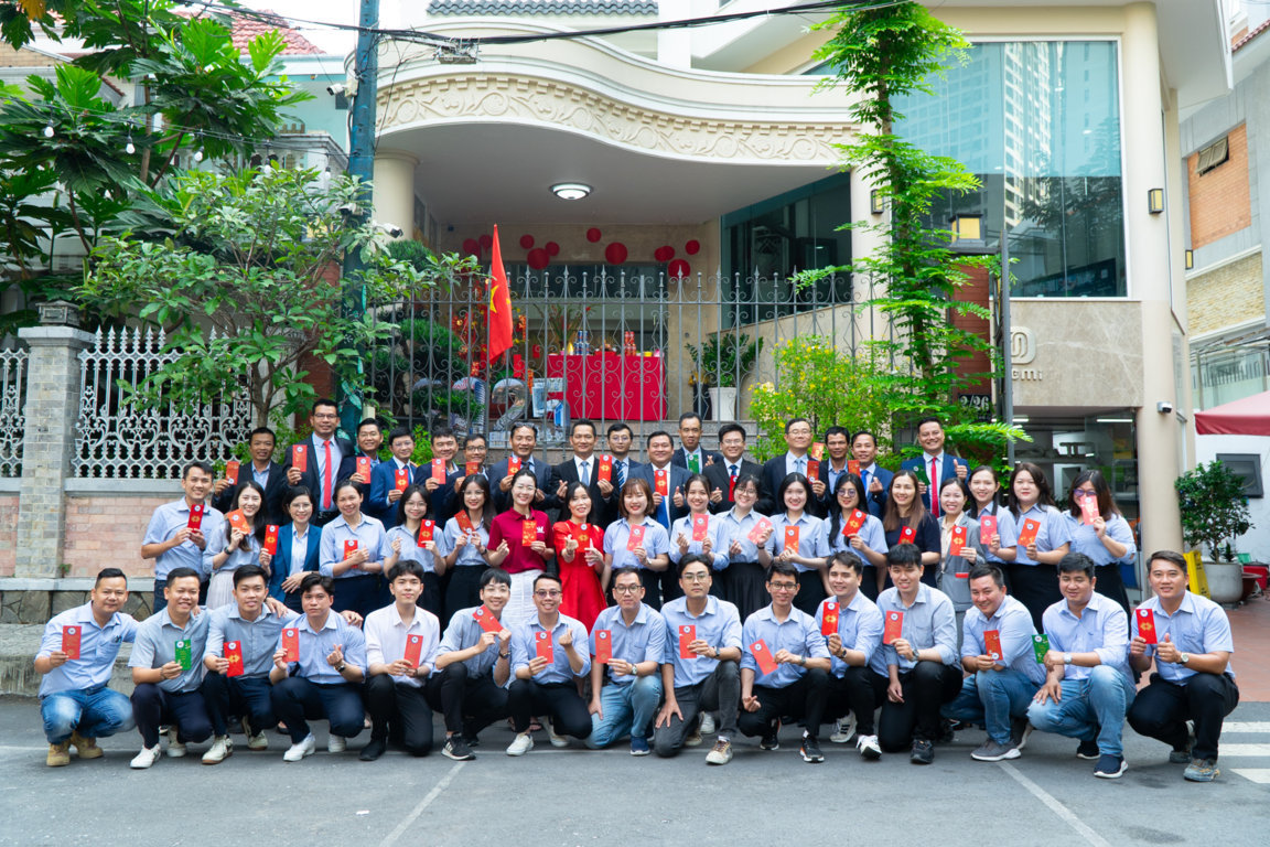 🌸🧧 A PROSPEROUS NEW YEAR – EMBRACING SUCCESS & GROWTH! 🧧🌸