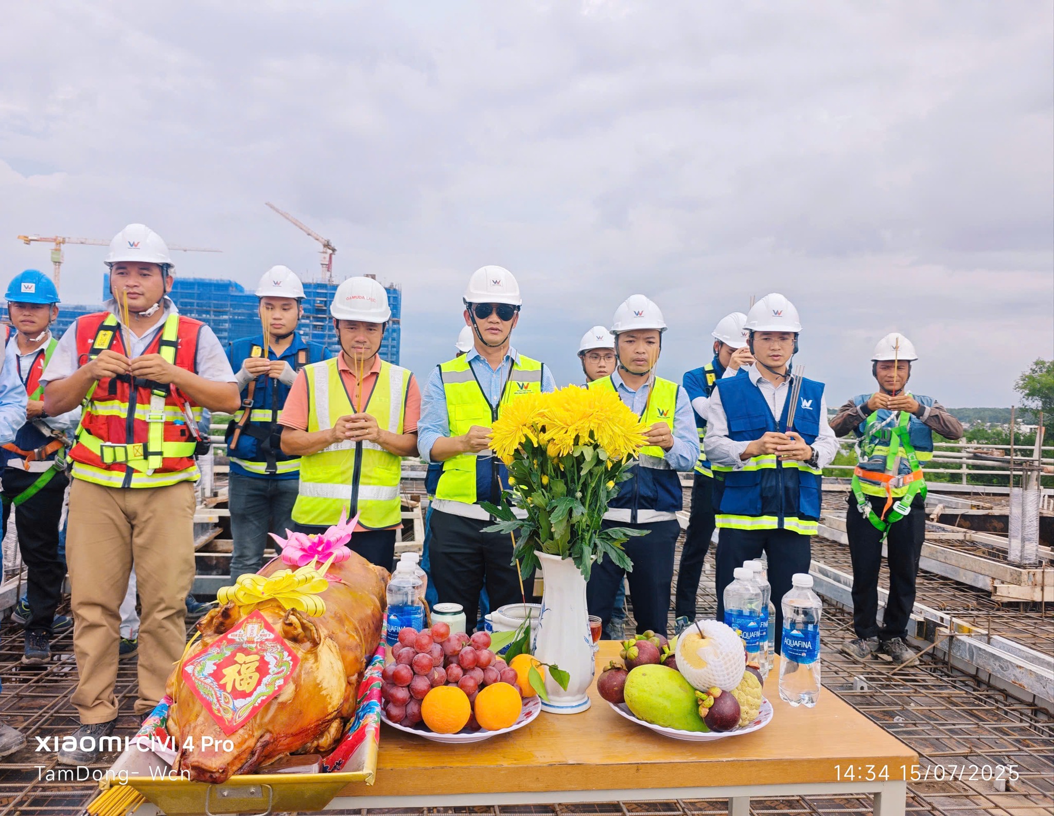 TOPPING OUT THE FIRST STANDARD VILLAS AT SPRINGVILLE PROJECT (GAMUDA LAND)