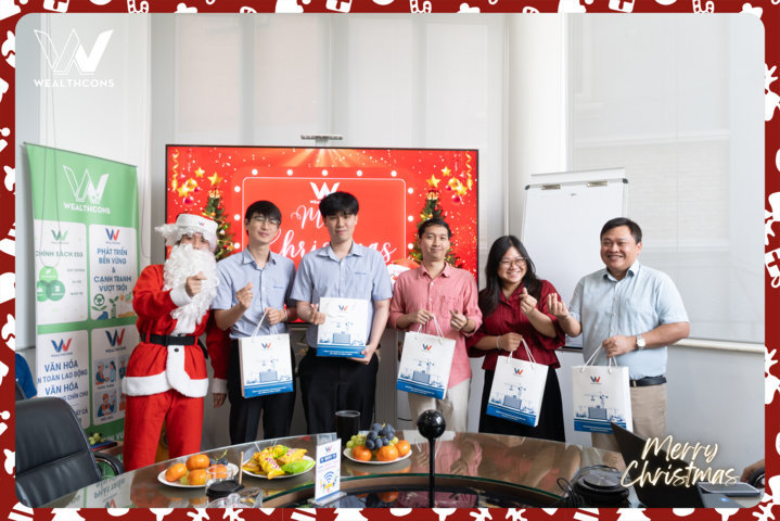 Merry Christmas & Happy Holidays!